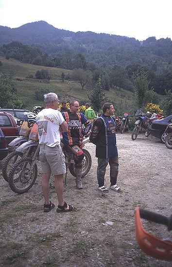 Vor der Wittmanns-Hütte: Sergio, Luigi und Carlo
