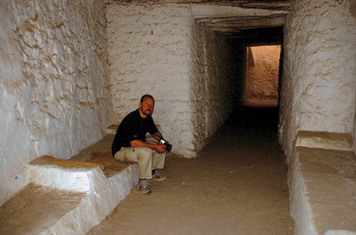 Werner ruht sich im Schatten aus