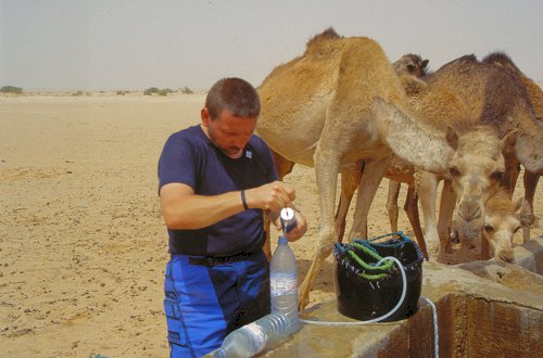 Hier filtere ich das Brunnenwasser für uns