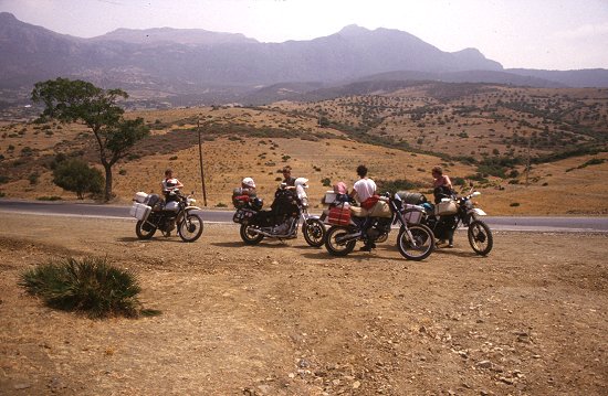 Kurze Rast an der Straße nach Chefchaouen