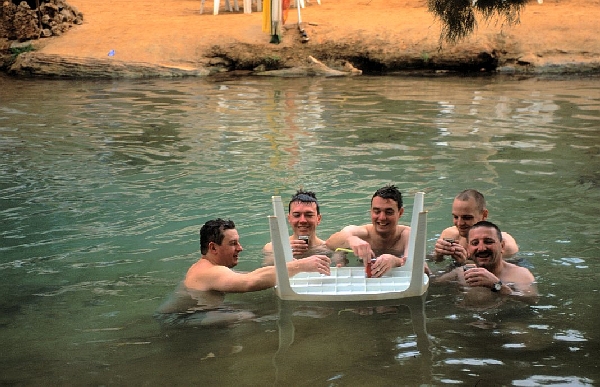 Und wieder im "Pool"