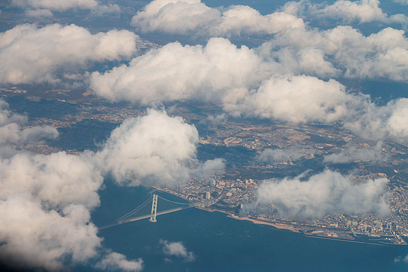 Brücke über einen Meeresarm