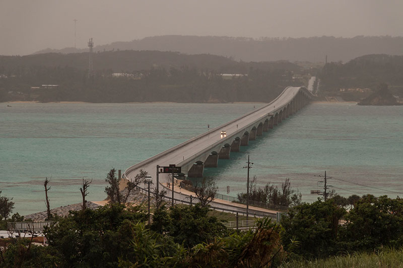 ... und hier von der Insel aus gesehen - macht aber das Wetter auch nicht besser :-(