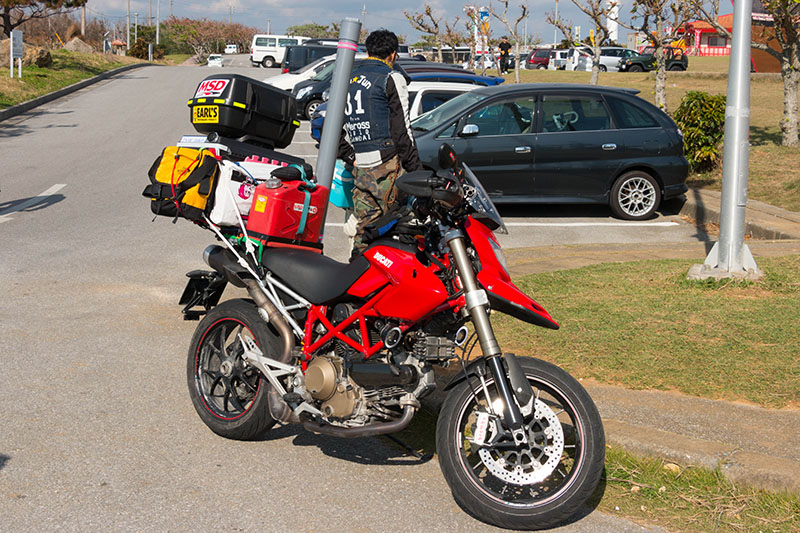 Motorradreisender. Seufz, ich müsste auch mal wieder los