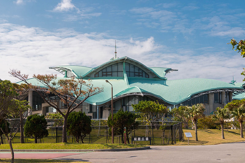 ... sondern ins Convention Center ...