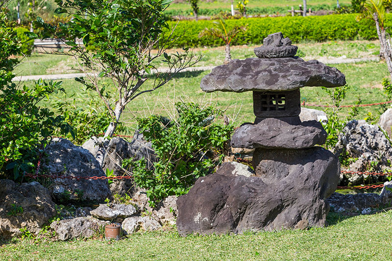 ... und fremdartige Skulpturen