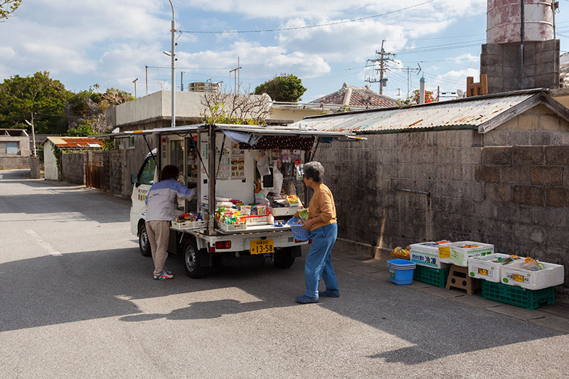 Der mobile Markt, wie bei uns auf dem Dorf ;-)