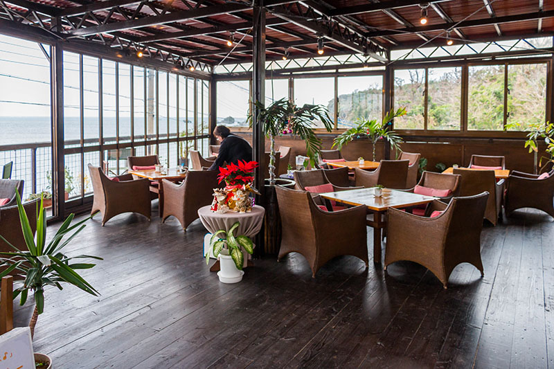 Nett eingerichtet, aber nicht billig im Vergleich zu anderen Cafés