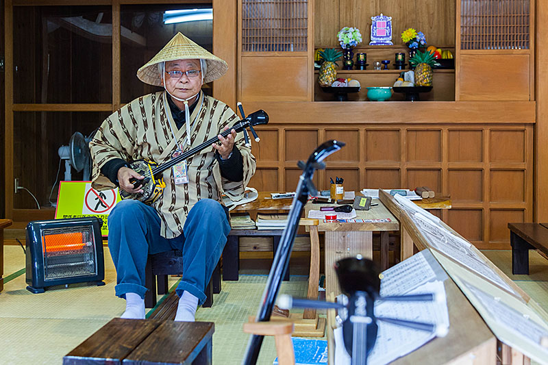 Diesen Musikanten durfte man fotografieren, die Musikshow im Zelt nebenan leider nicht :-(