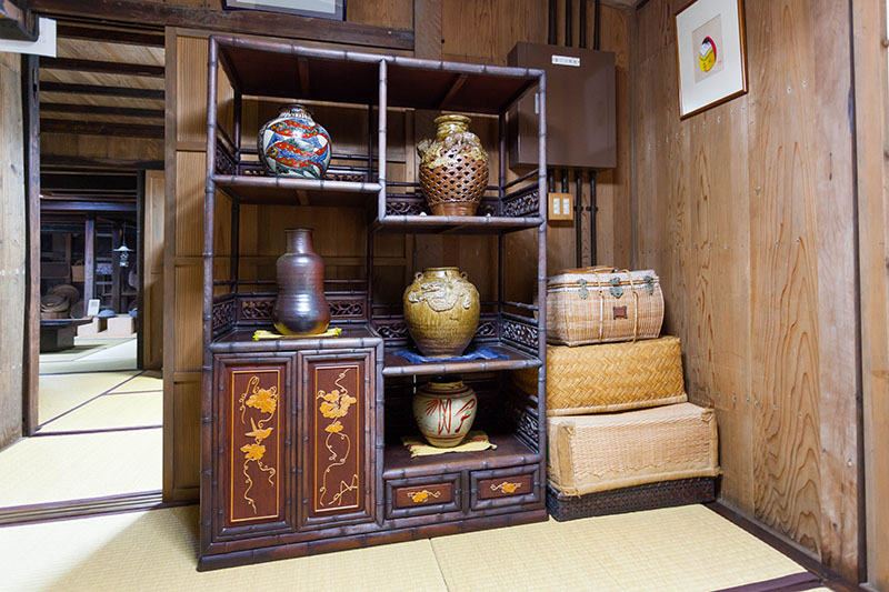 Der elektrische Schaltkasten entspricht natürlich nicht der ursprünglichen Ära ;-)