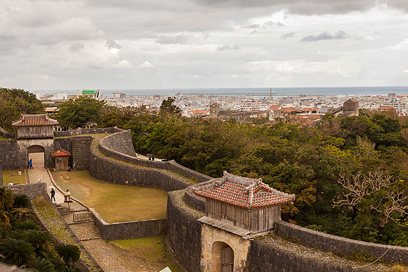 Blick vom Castle über die Stadt - das Wetter ist bescheiden :-(