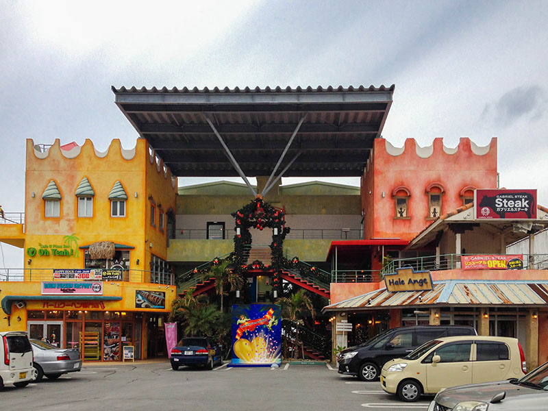Das letzte Gebäude vor dem Strand ...