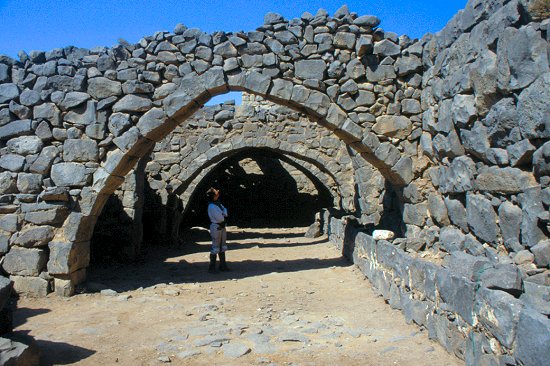 Al Azraq wurde ohne Holz, nur aus Steinen gebaut