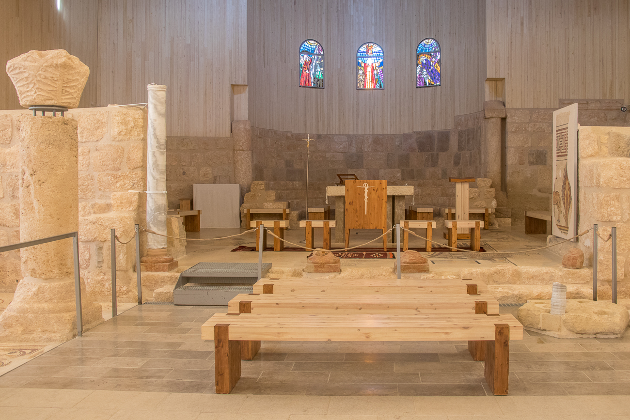 Im Inneren der Kirche 