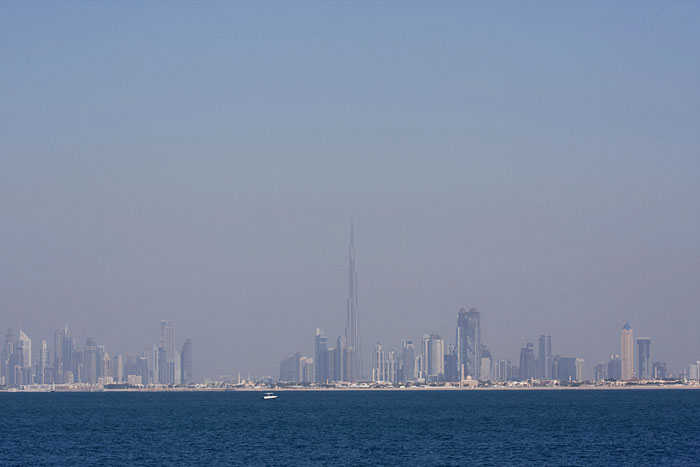 Blick von der Palmeninsel auf einen Teil Dubais
