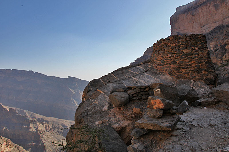 Turm am Rand der Schlucht