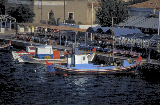 Im Hafen von Samos