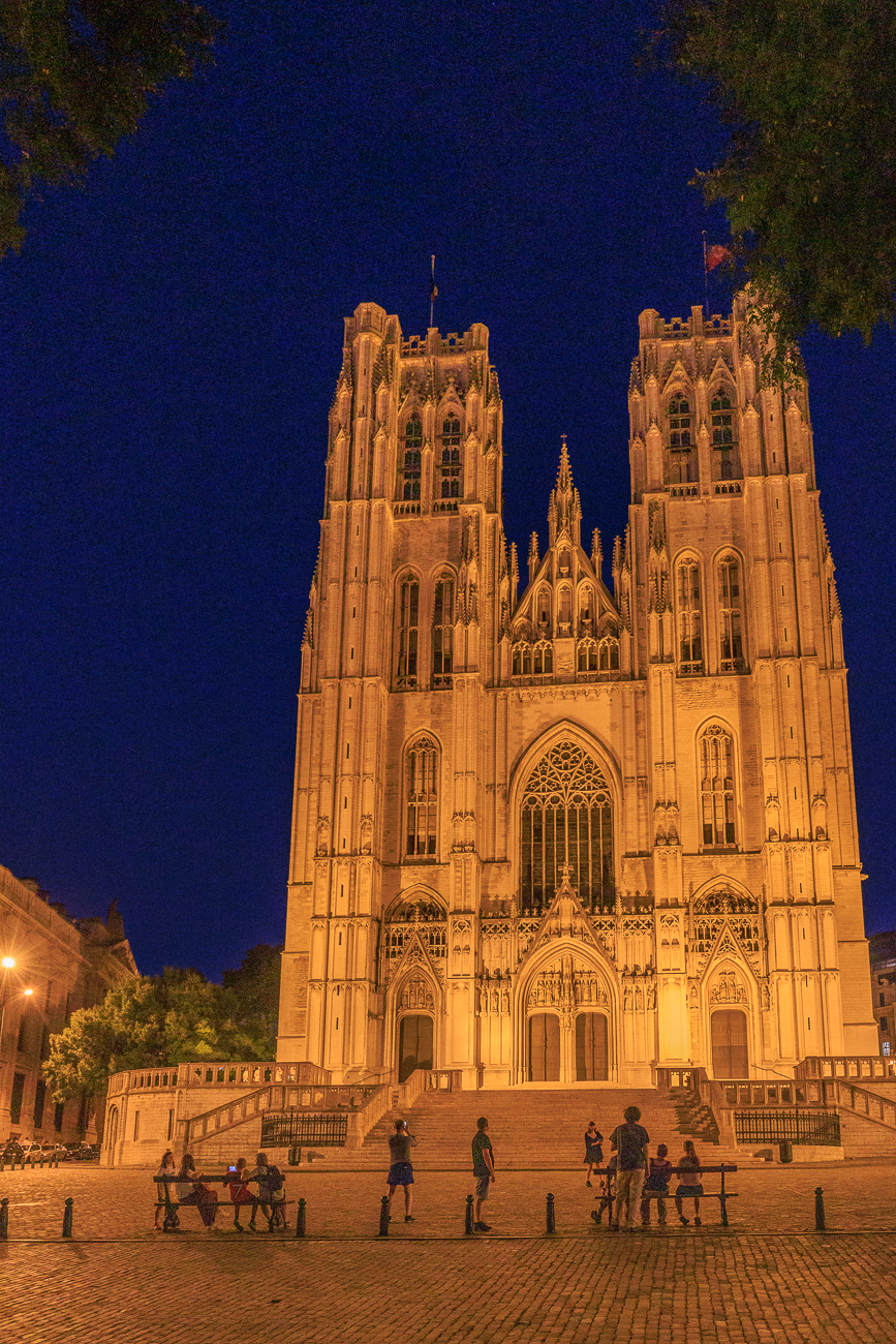 Die Kathedrale St. Michel et Gudule im Dunkeln