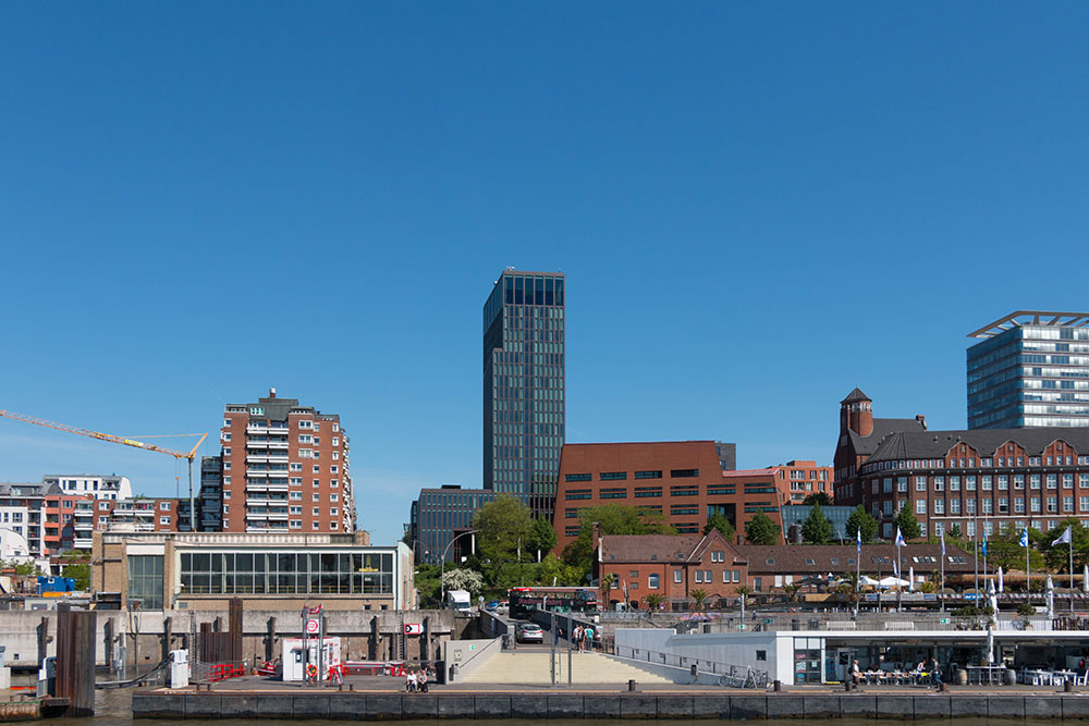 Gebäude hinter den Landungsbrücken
