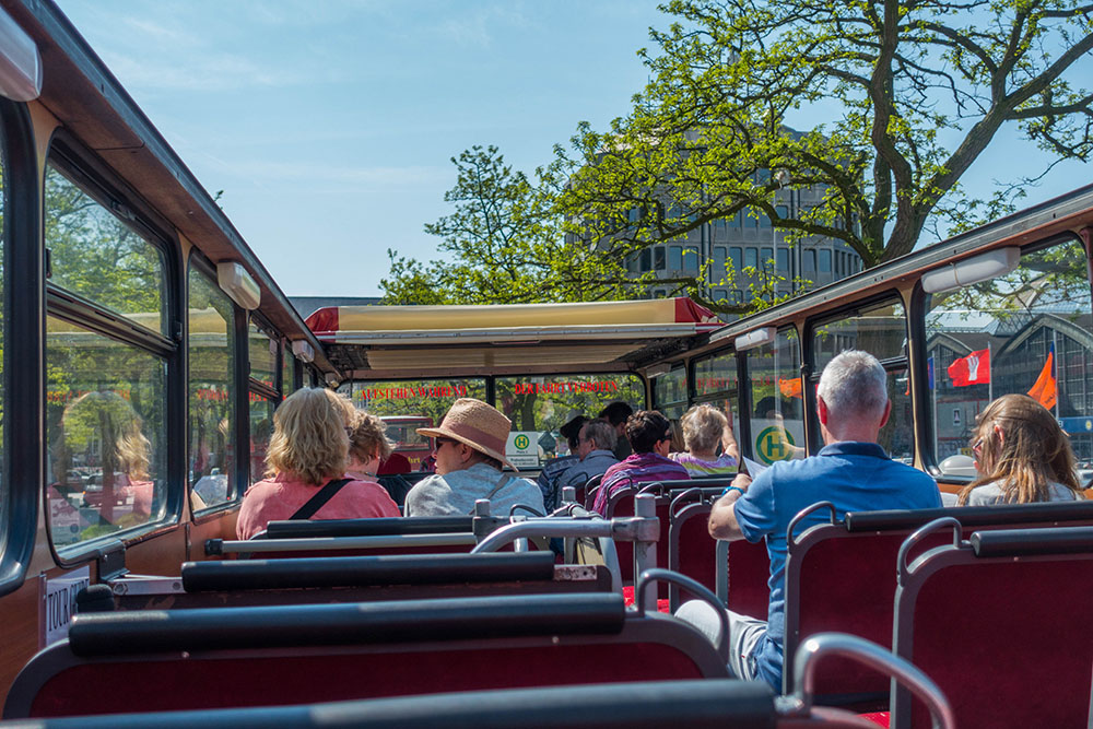 Wieder im Bus