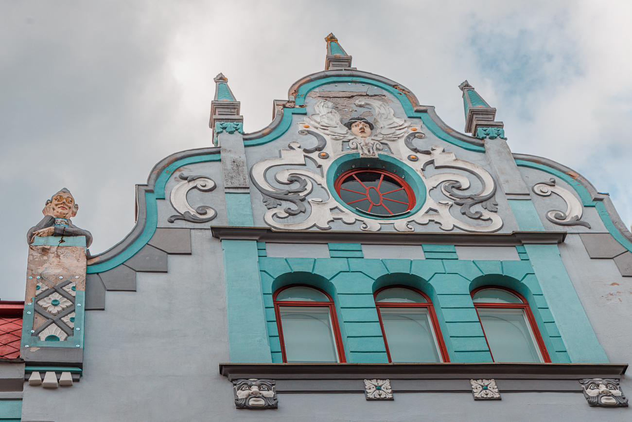 Ein Blick nach oben lässt viele Details entdecken