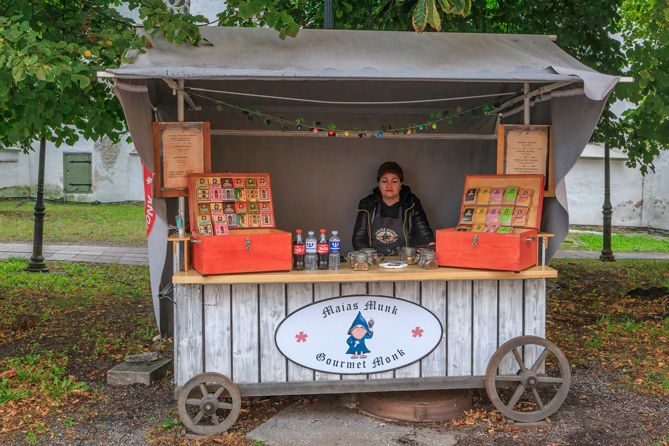 Maias Verkaufsstand am Dom