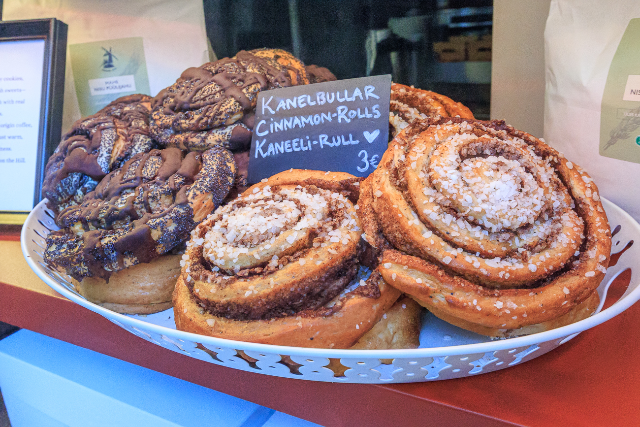 Eine unserer Leib-Süßigkeit hier, Zimtschnecken ;-)