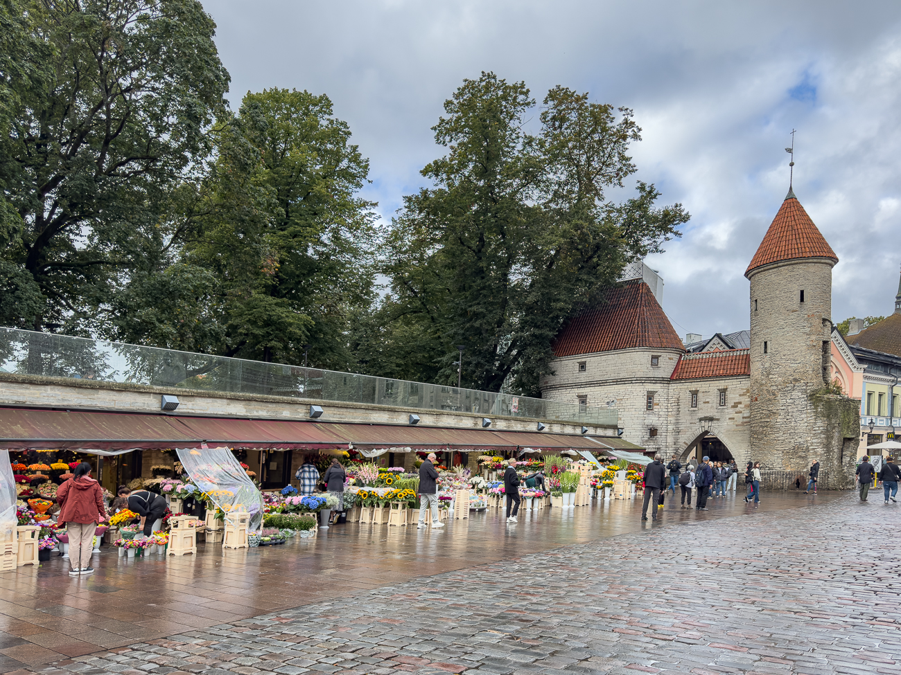 Blumenläden am Viru Tor