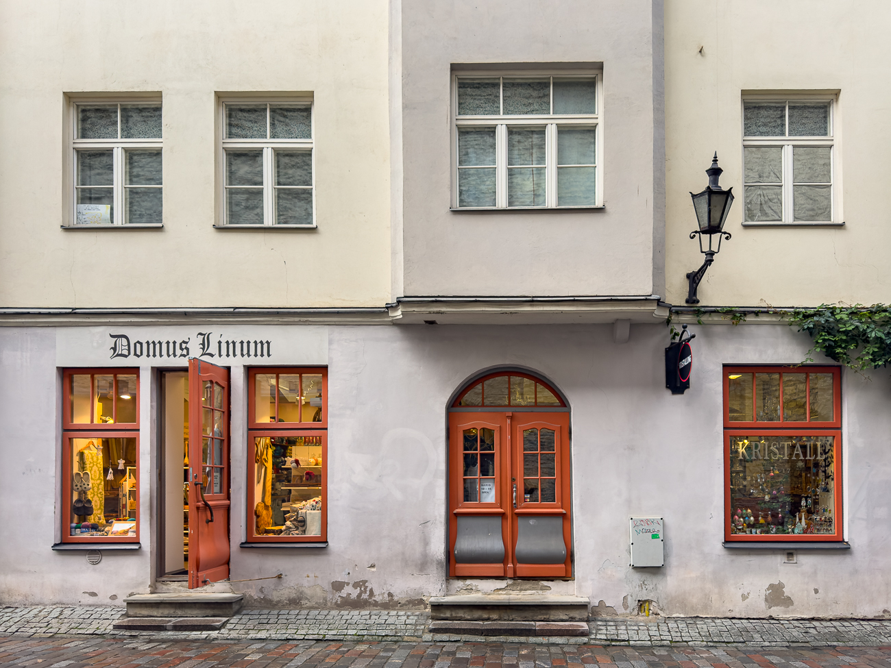 Wir versuchen an der Stadtmauer entlang zu gehen, was aber wegen der Bebauung nicht immer klappt