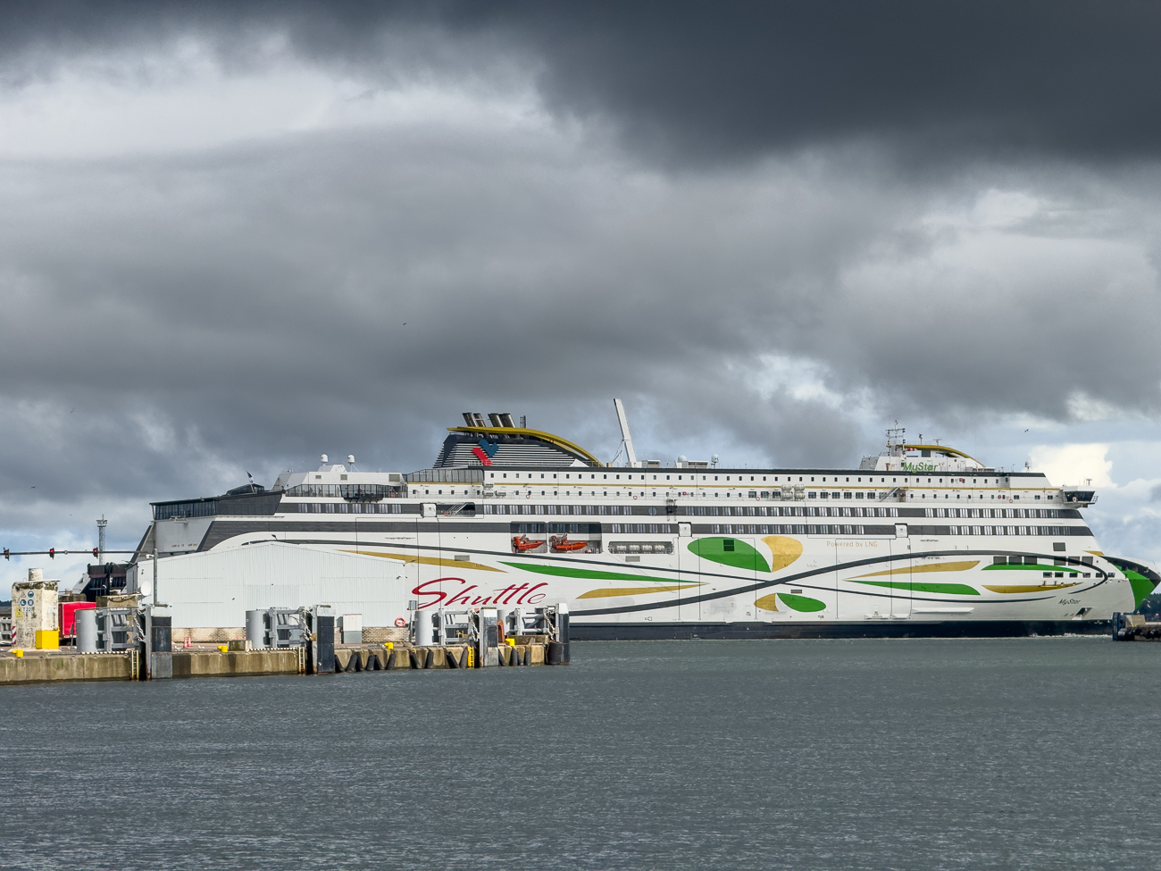 Die MyStar ist das hochmoderne Shuttle der Tallink Silja Line und ermöglicht eine reibungslose und umweltfreundliche Überfahrt zwischen Helsinki und Tallinn