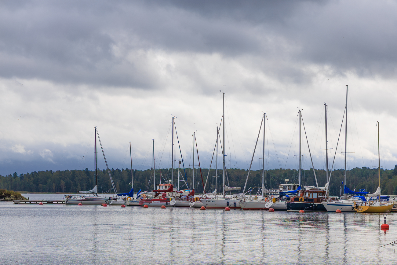 Der Yachthafen von Hara