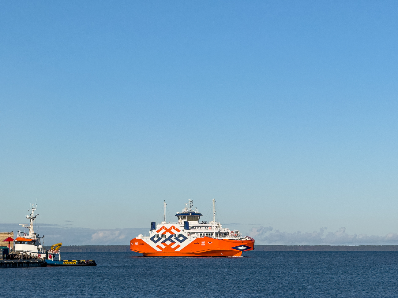 Unsere F&auml;hre kurz vor dem Anlegen in Virtsu