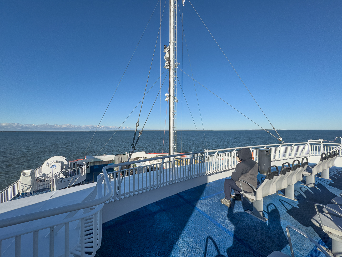 Auf dem Au&szlig;endeck ist es ziemlich zugig