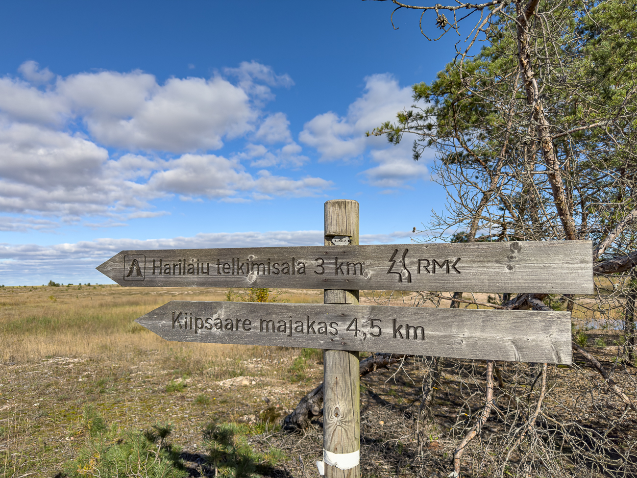 Hinweis zum Wanderweg Harilaiu im Vilsandi Nationalpark