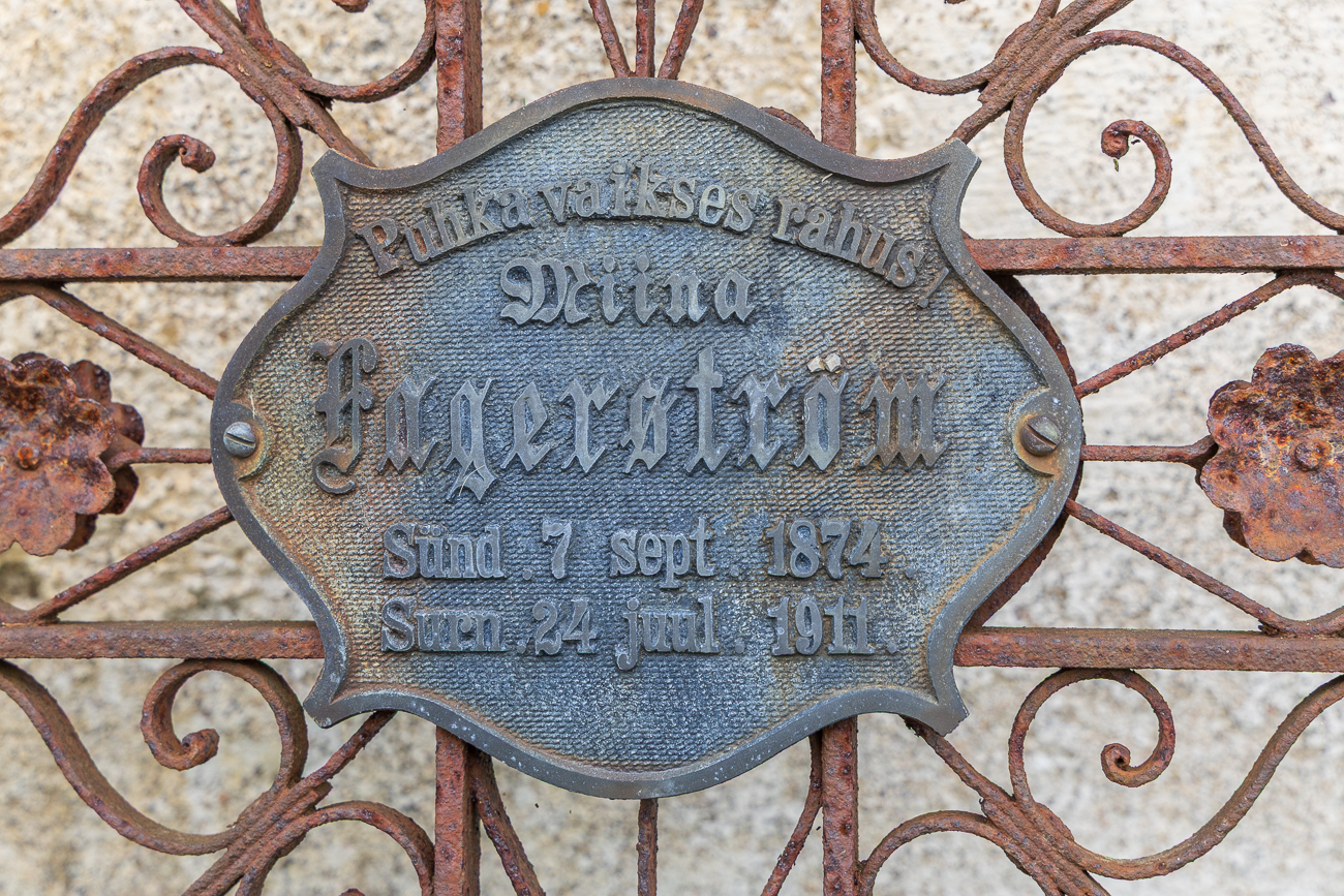 Einige Bilder des alten, schwedischen Friedhofs