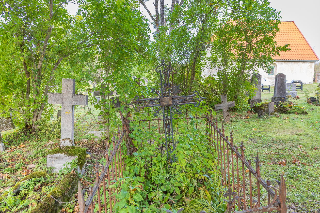 Einige Bilder des alten, schwedischen Friedhofs