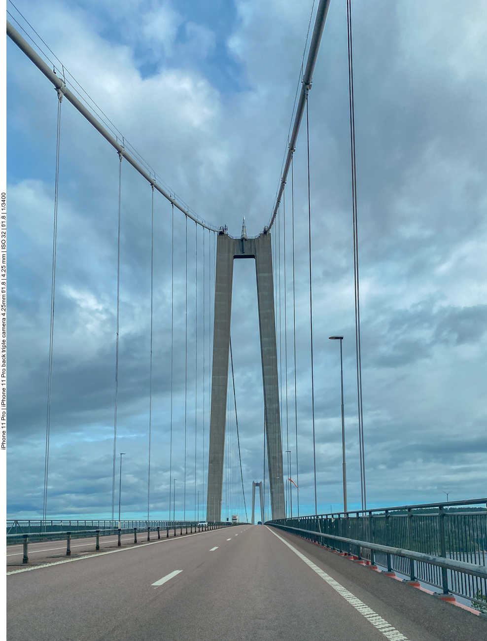 ... über den Fluss Ångermanälven