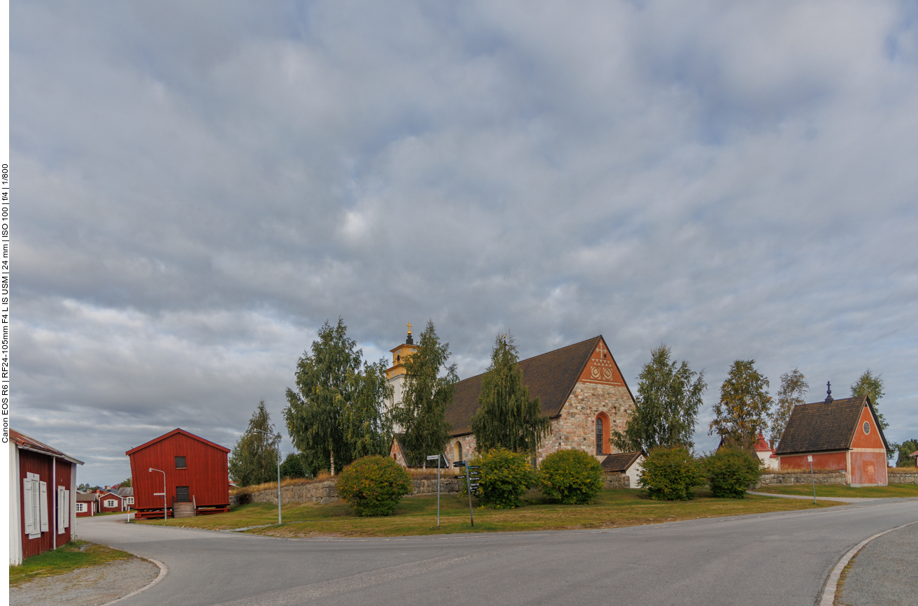 In einer Kirchstadt traf man sich zum sonntäglichen Gottesdienst und zu besonderen Anlässen. Hier wurde aber nicht nur gebetet. Hier wurde auch gefeiert, hier hatte man nämlich "frei"