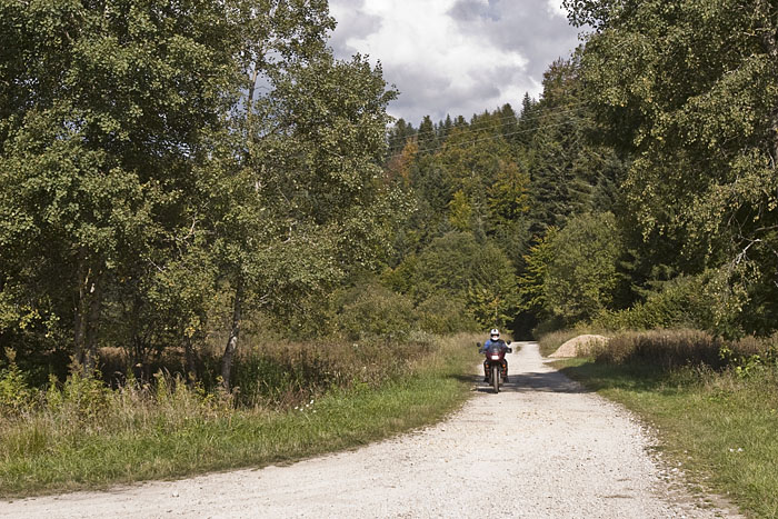 Und wieder mal unbefestigte Wege