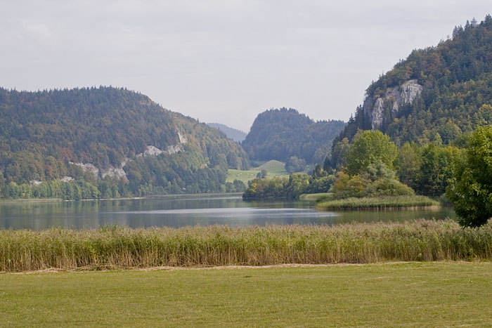 Der Lac Brenet im Schweizer Jura