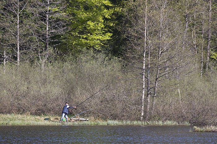 Einer der zahlreichen Angler
