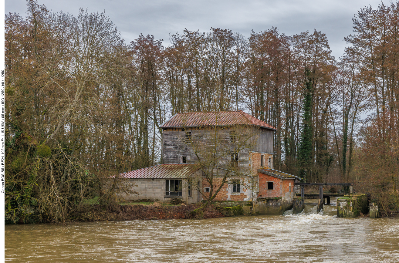 Alte Mühle auf dem Weg nach Châlons-en-Champagne
