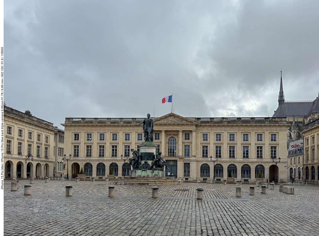 Place Royale in Reims