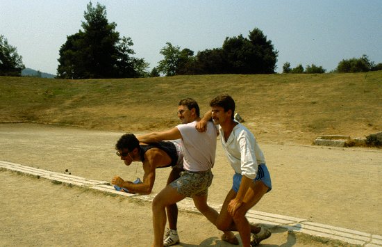 Frank, ich und Uwe beim Start zum historischen Rennen