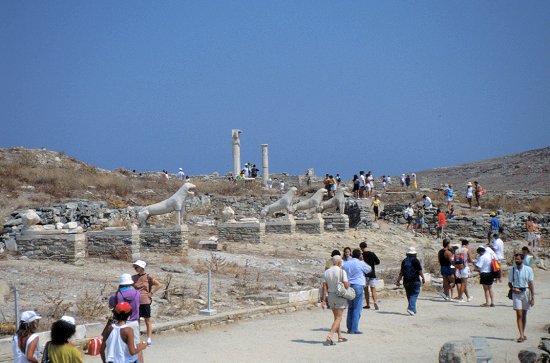 Die bekannte Löwenstraße von Delos