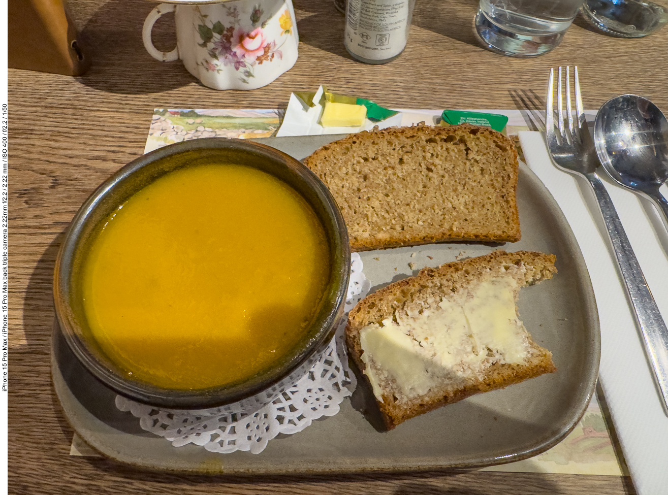 ... gibt es jedoch nur Gemüsesuppe und Butterbrot ;-)