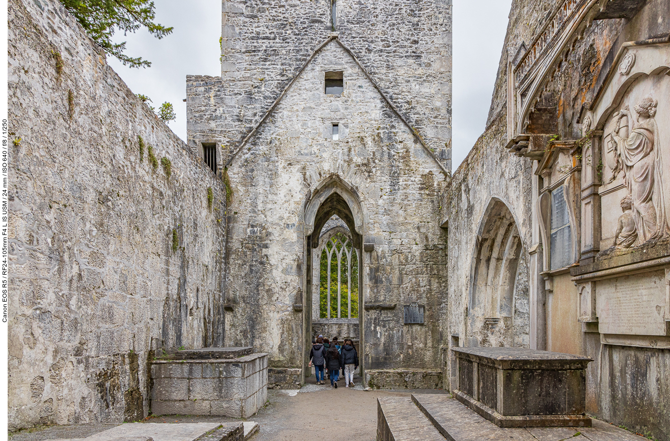 Im Inneren der Abbey