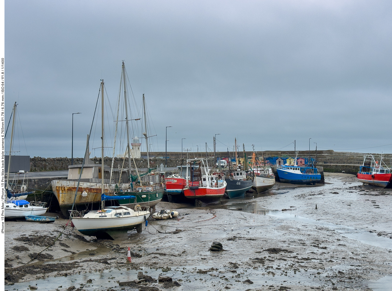 Der Hafen von Balbriggan bei Ebbe