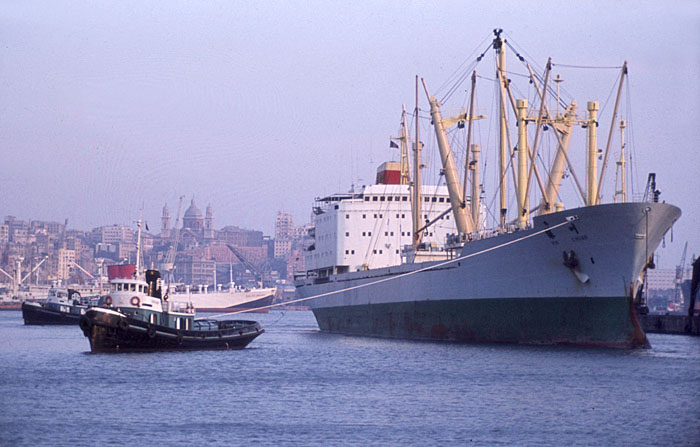 Im Hafen von Genua