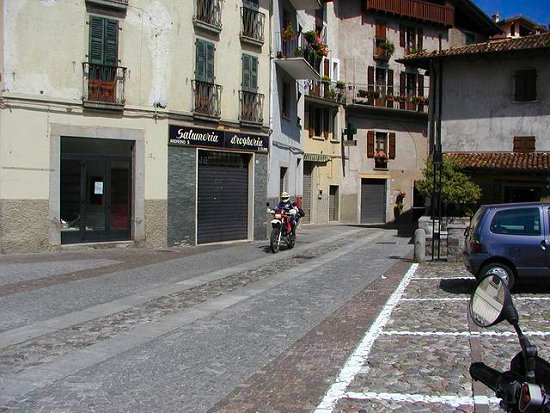 Fahrt durch San Stefano
